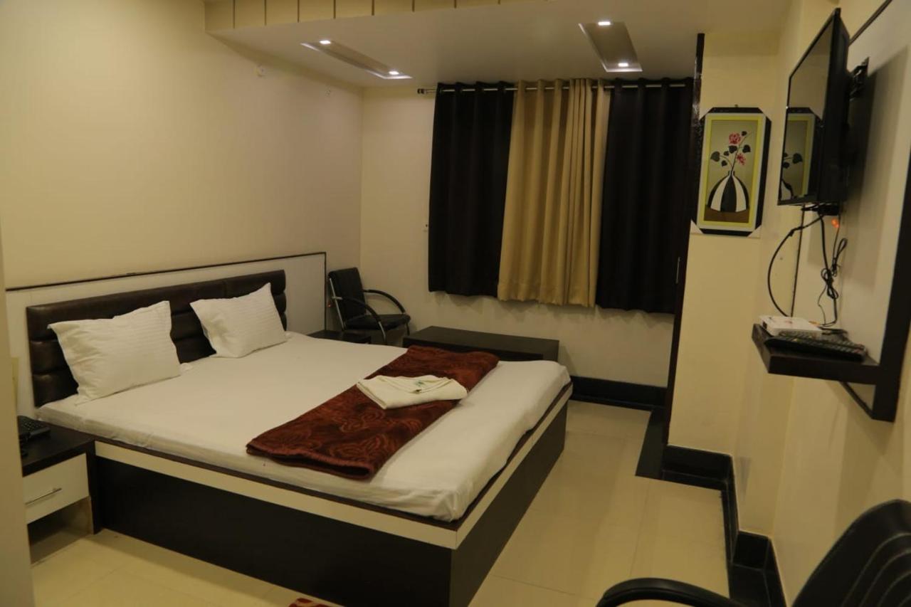 Venus Hotel 5 Minute Walking Distance From Dargah Ajmer Exteriör bild
