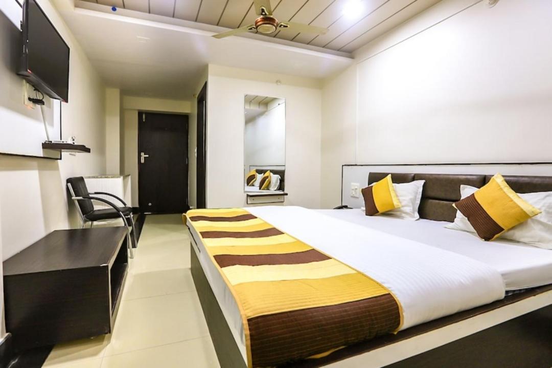 Venus Hotel 5 Minute Walking Distance From Dargah Ajmer Exteriör bild