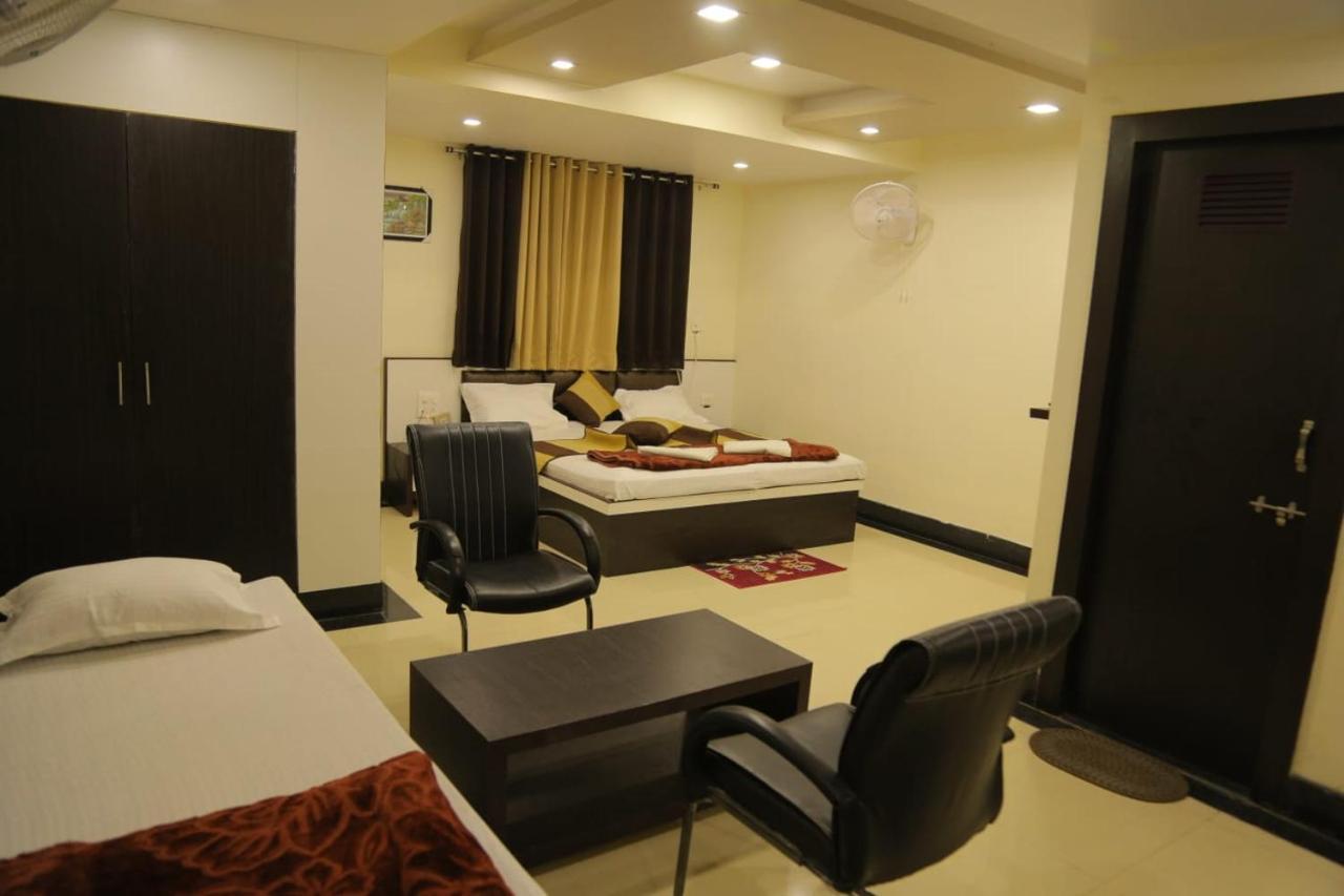 Venus Hotel 5 Minute Walking Distance From Dargah Ajmer Exteriör bild