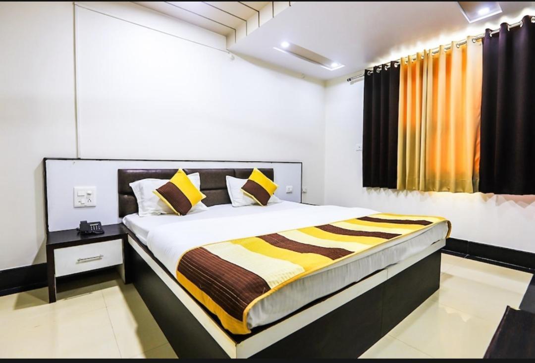 Venus Hotel 5 Minute Walking Distance From Dargah Ajmer Exteriör bild